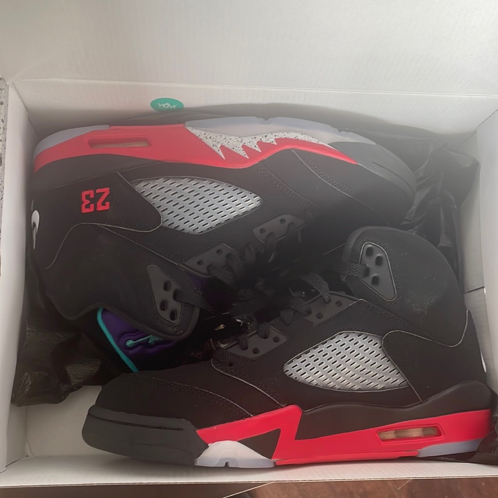 AUTHENTIC Jordan 5 retro “Top 3” - Picture 2 of 8